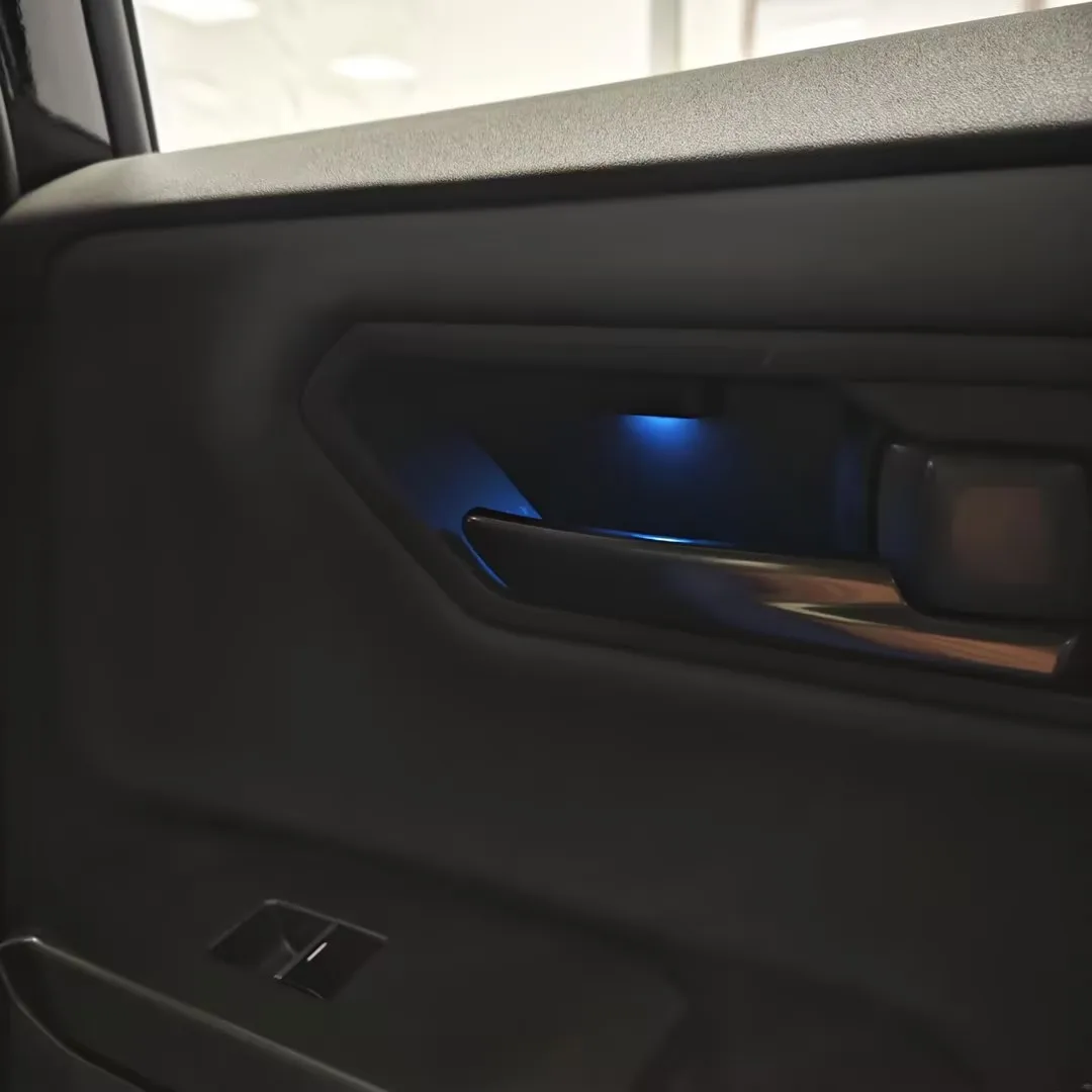 Neue Hochwertige Innenausstattung für Toyota RAV4 XA60 2026: Türgriffschalen mit LED-Beleuchtung, 4 Stück – Detail 17