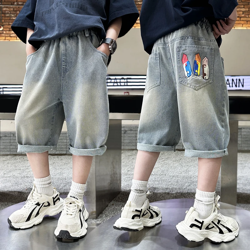 

Boys shorts summer jeans summer style fashion boys denim mid-trousers back pocket cartoon printed cropped pants 5-15 years old