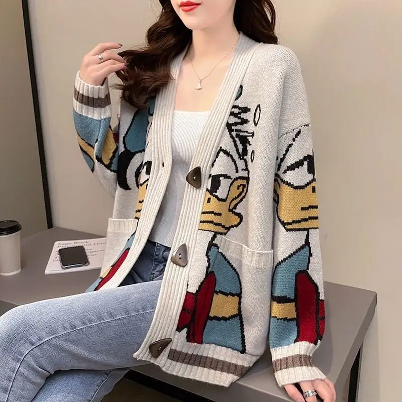 Spring and Autumn 2023 New Korean Version Slouchy Loose Knitted Cardigan Sweater Coat Female Minority Design Top Ins Trend