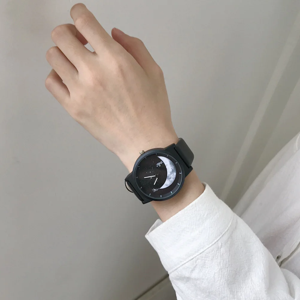 

Astronaut Watch Display Belt Classic Design Watch for Women Men Festival Gift Wristwatch for Lady Men Wristwatch
