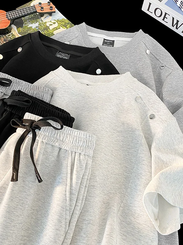 

American Casual Sports Set Men Summer Trendy Loose Two-Piece Set Handsome Color round Neck Short Sleeve T-Shirt Shorts