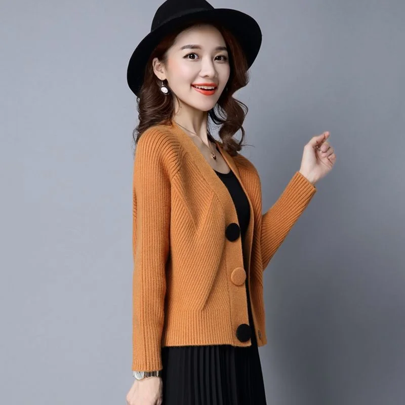 

2023 Spring Autumn New Sweater Female Joker Short Knit Small Coat Women Korean Slim Leisure Screw Thread Jacket Sweater Cardiga