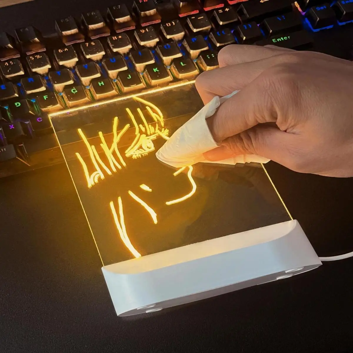 

1pcs Acrylic Board with 7pens DIY Erasable Luminous Drawing Board Led Writing Note Board Heart shape
