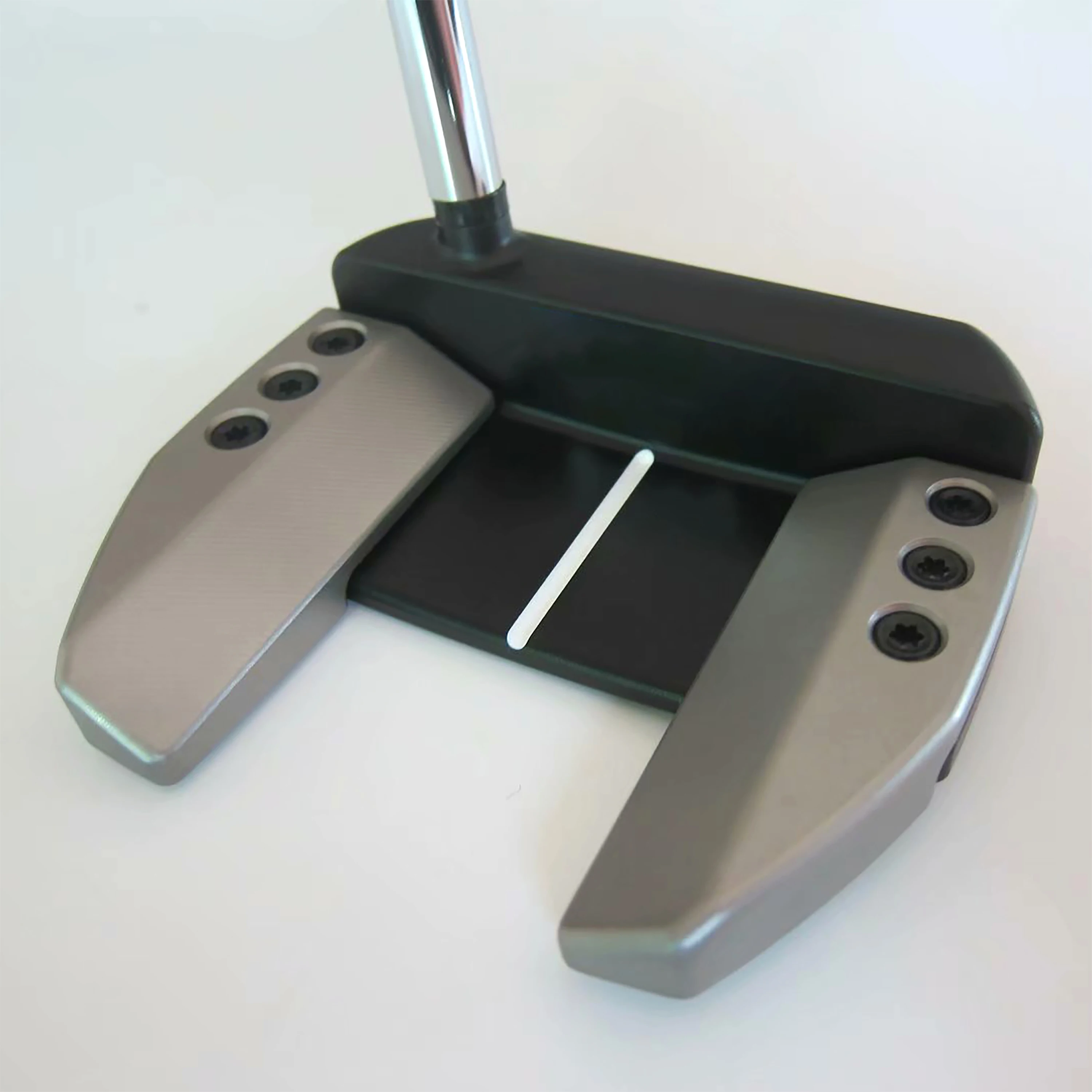 BAT ATTACK Black and Silver golf putter 32/33/34/35/36 Inch Steel Shaft With Head Cover Free shipping