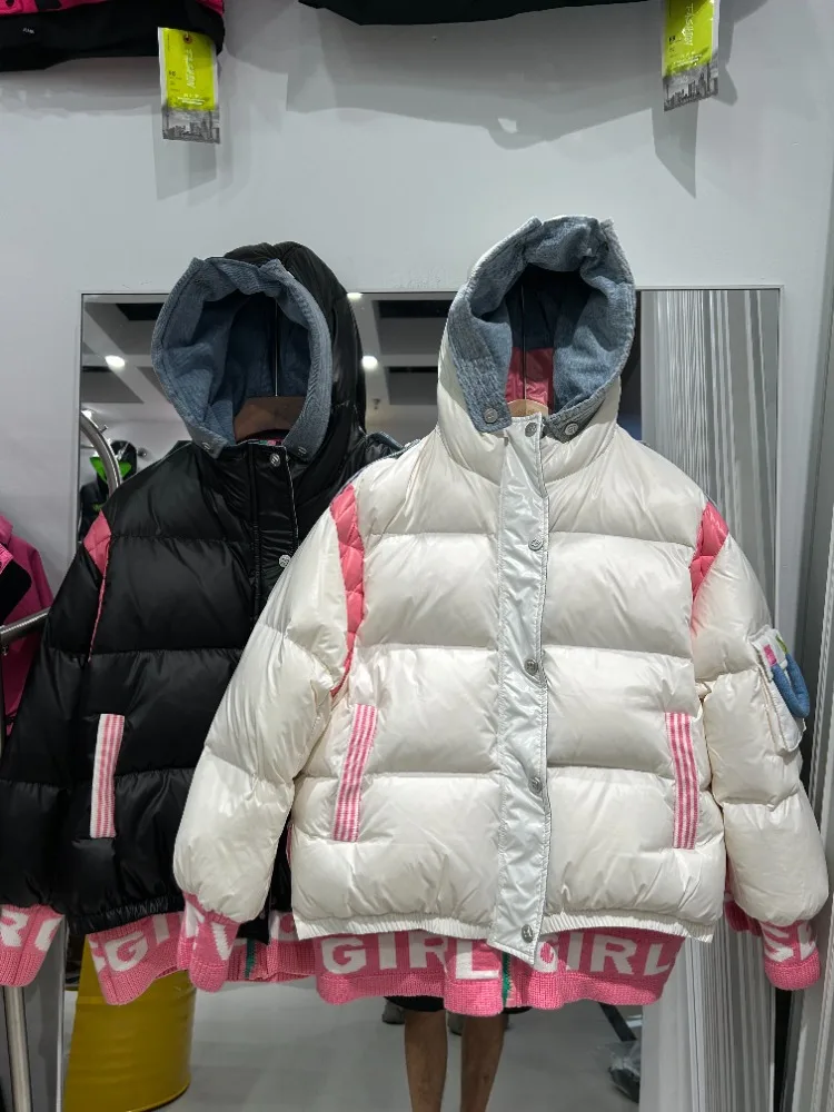 سترات نسائية 90 بيضاء مبطنة بأحرف مطبوعة معطف شتوي مقسم بقلنسوة سترة نسائية سميكة ودافئة بسحّاب سترة خارجية