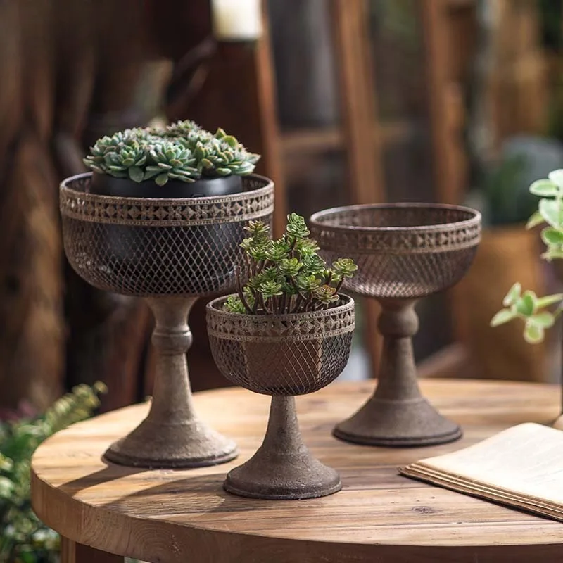 Vintage Flowerpots Hollow Iron Old High-footed Flower Pots Luxury Decorative Planters Elegant Wrought Planter Table Decorations