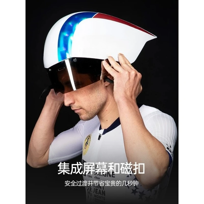 Road car wind-breaking pneumatic helmet ring method self-propelled magnetic goggles