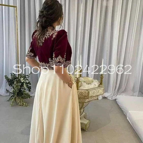 Fancy Emboider Burgunderrotes Samt-Abschlussballkleid mit Weste, Jacke, zweiteilig, algerischer Kaftan, Abendkleid in voller Länge, individuelle