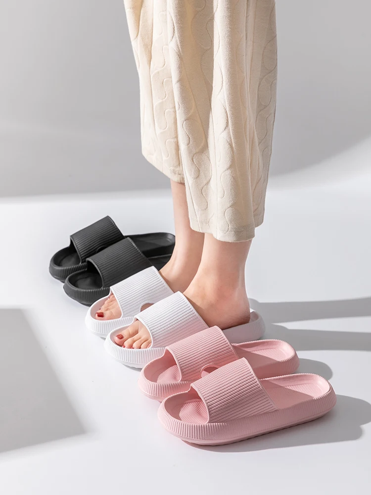 2023 Cloud Slippers Summers Thick Platform Womens Sandals Home Indoor Bathroom Anti-Slip Slides Ladies Men's Shoes Dropshipping