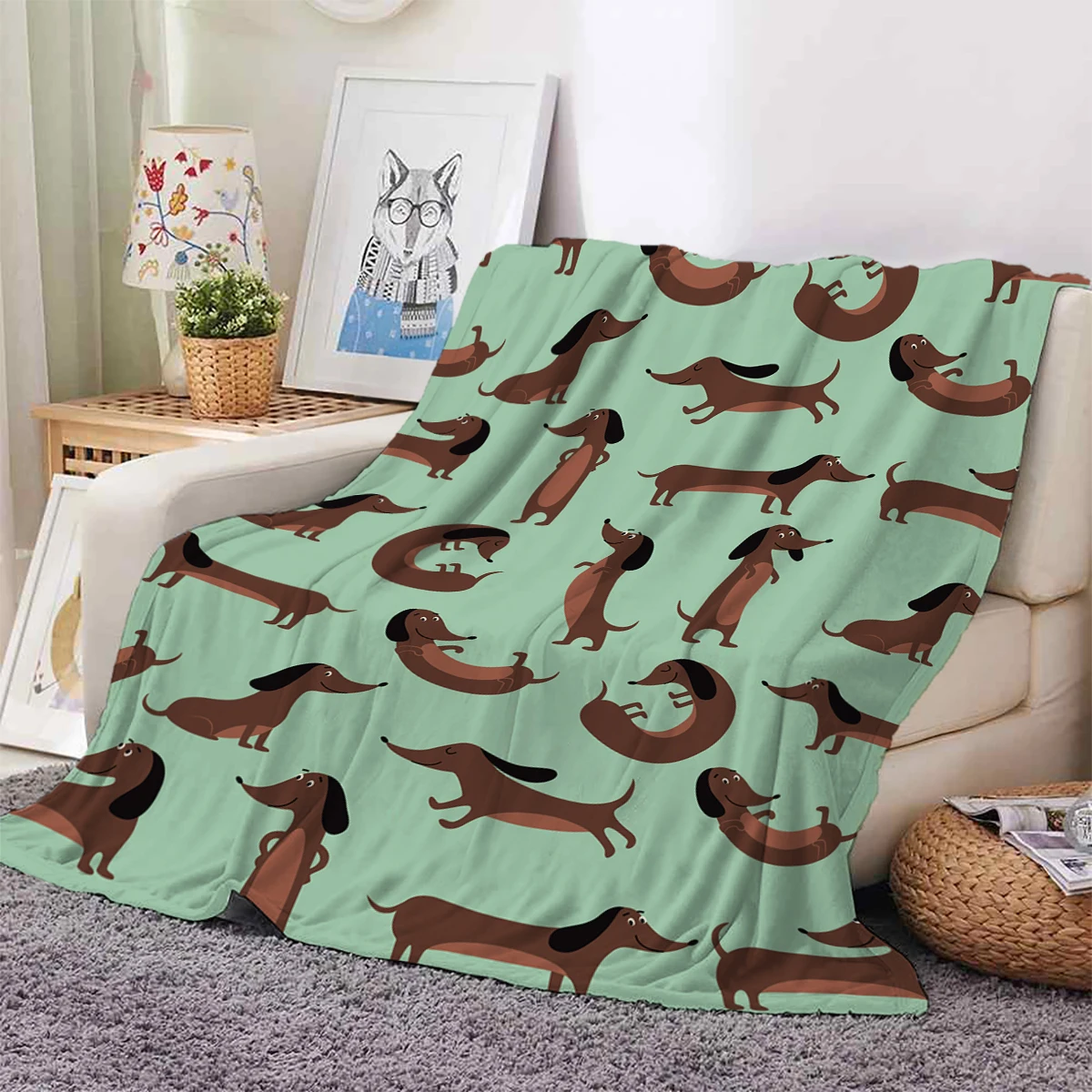 1 piece of 260gsm double-sided flannel black green dachshund dog print blanket, soft air-conditioned sofa blanket