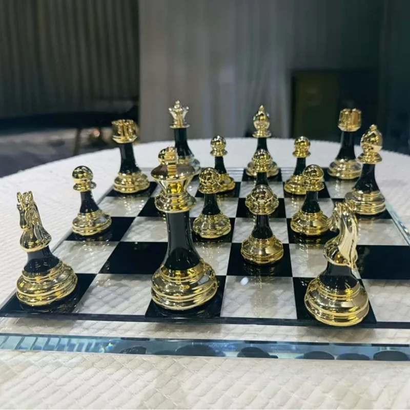 Creative Crystal Glass International Chess Metal Chess Set Office Desk Decoration Exquisite International Chess Sculpture Decor