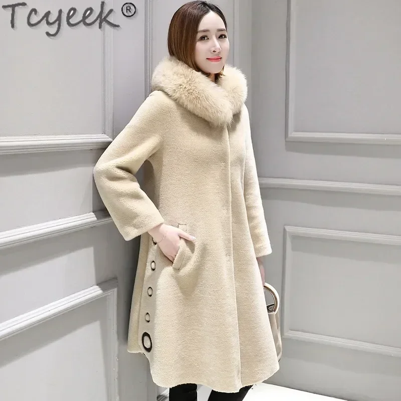 Tcyeek 100% เสื้อขนสัตว์แฟชั่นแกะShearlingเสื้อแจ็คเก็ตฤดูหนาวผู้หญิงWarm Fox Fur Collarความยาวกลางผู้หญิงเสื้อขนสัตว์