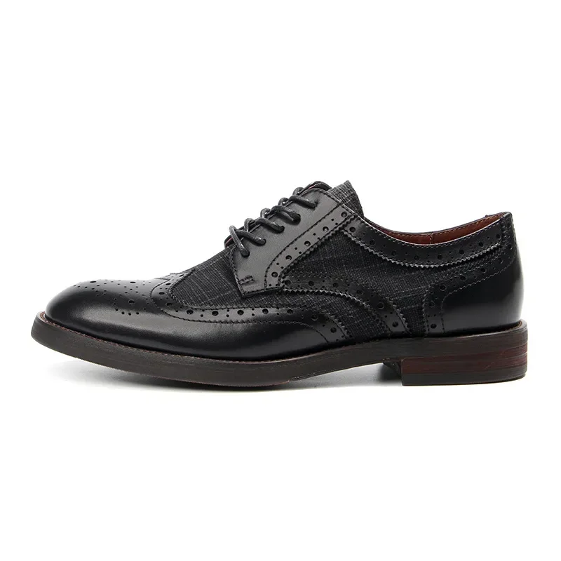 

British Cowhide Carved Men's Shoes with Leather Fabric Splicing Retro Fashion Men's Shoes