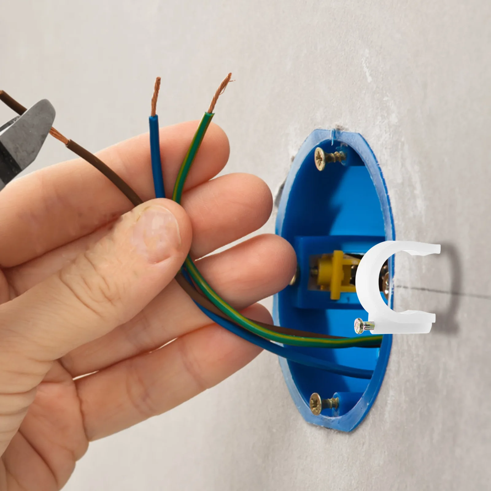 

50Pcs Wire Staples Pe Material Durable Cable Clips for Ethernet Coaxial Outdoor Wall Fixing Wire Staples Coax Cable Clips