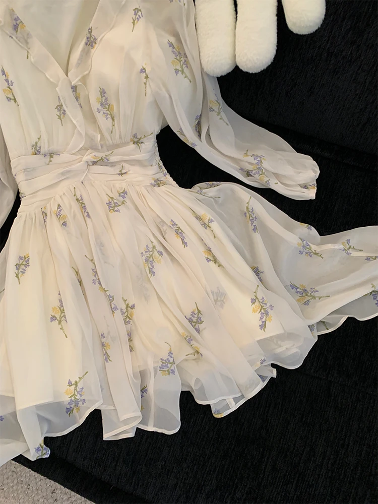 أوائل الخريف 2025 V-Ne Lantern Sve الأبيض الشيفون الأزهار طباعة الدكتور ألف خط ort تنورة عالية الخصر المطبوعة الجنية ألف خط D...