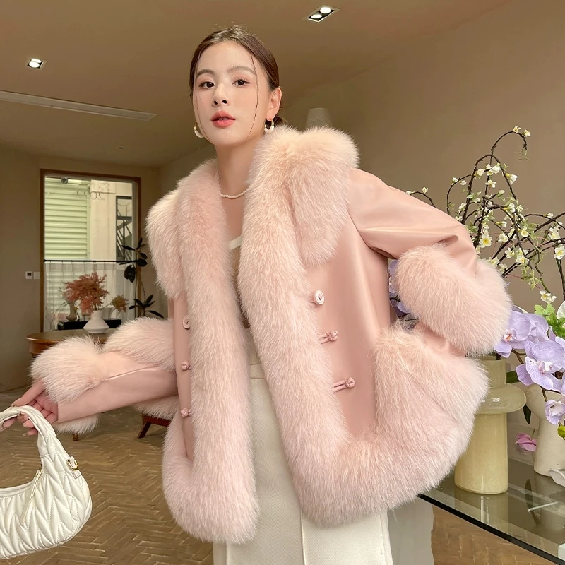 معطف عشبي من فراء الثعلب الراقية للنساء لشتاء 2025 موضة جديدة معاطف سميكة بيضاء من ريش الإناث معطف سترة دافئ