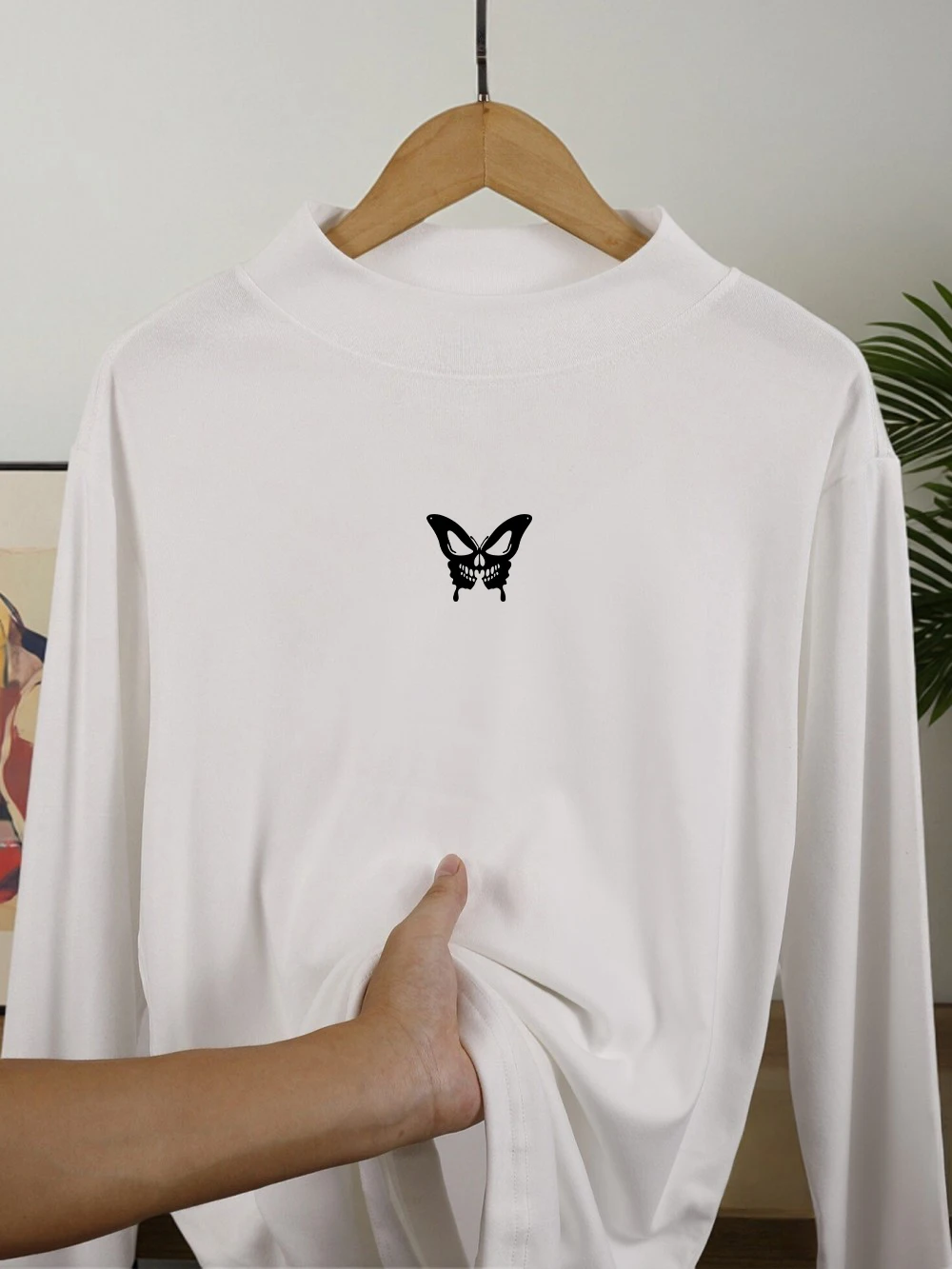 

Футболки с принтом маски бабочки, женские осенние футболки с длинными рукавами, теплая полуводолазка, облегающие топы, базовая женская одежда