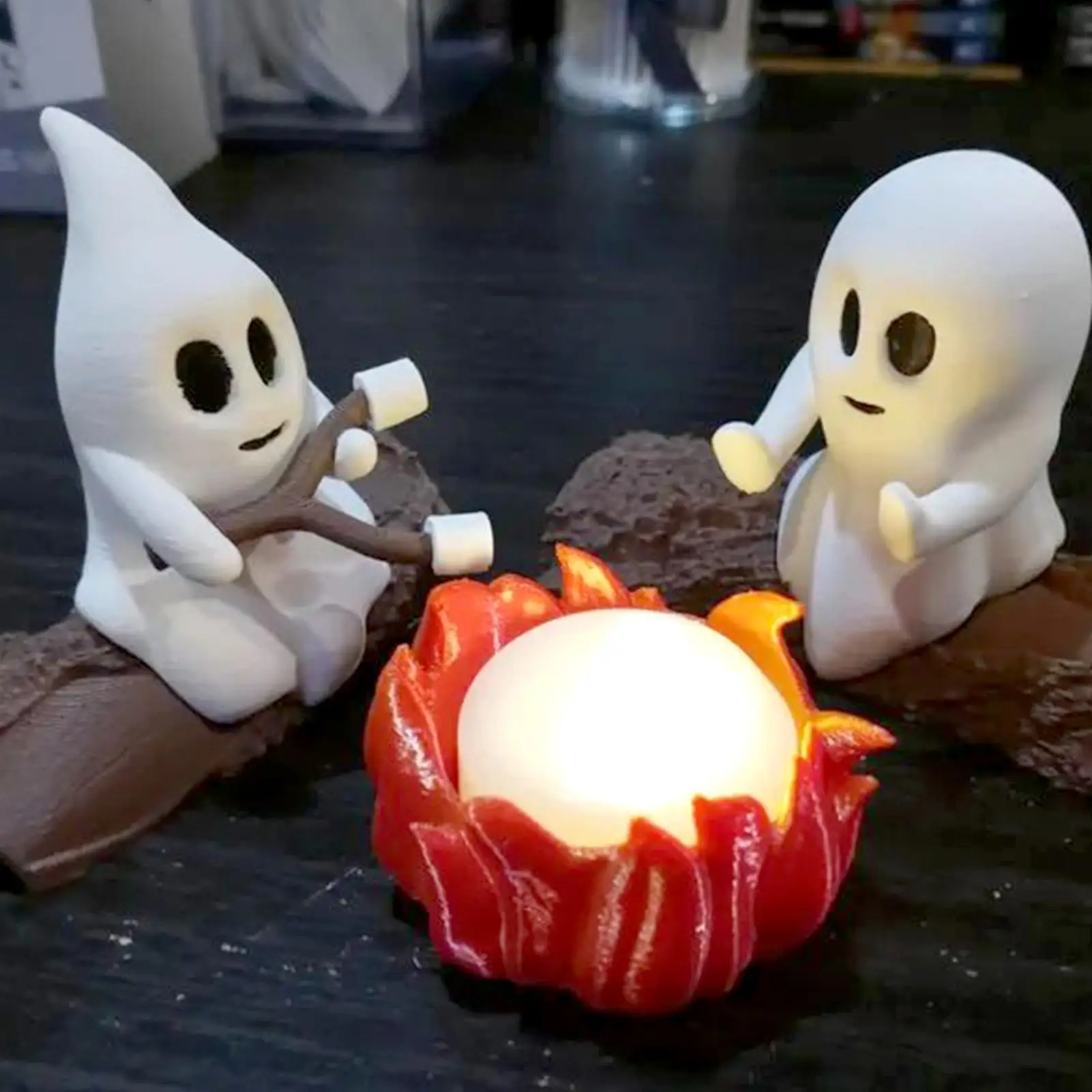 

Resin Cute Ghost Campfire Gathering Halloween Decoration For Outdoors Indoor Bedrooms Holiday Kids Lawn Party Table