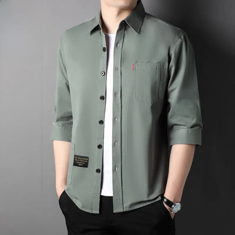 

Летняя молодежная повседневная хлопковая рубашка 2024 года с коротким рукавом, на пуговицах, в рабочем стиле, свободного кроя, с воротником-стойкой, однотонная