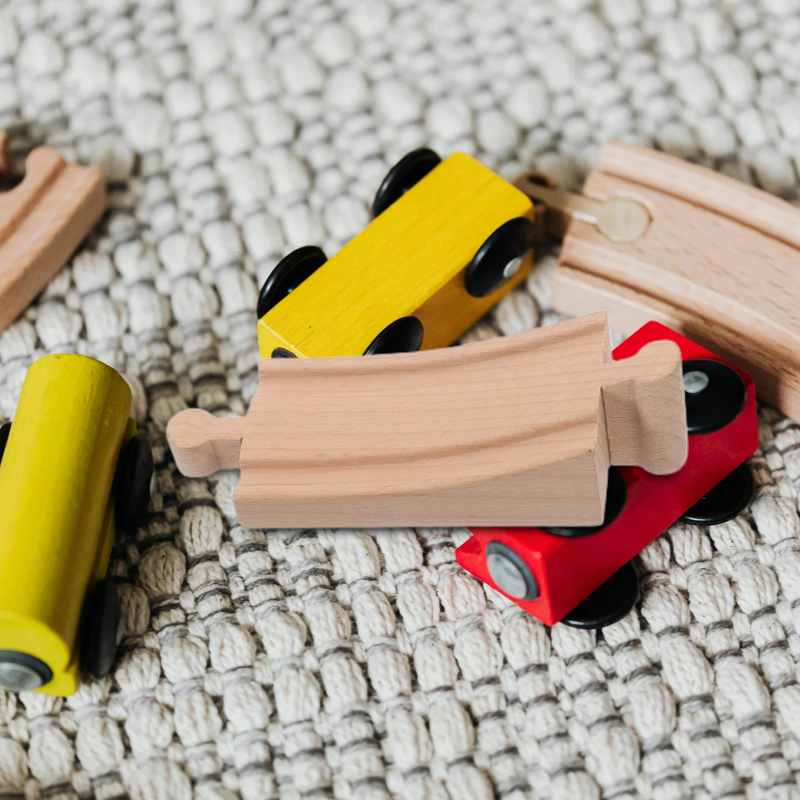 Puentes de riel ensamblados, vías de tren de juguete, accesorios de expansión, conectores de madera beige