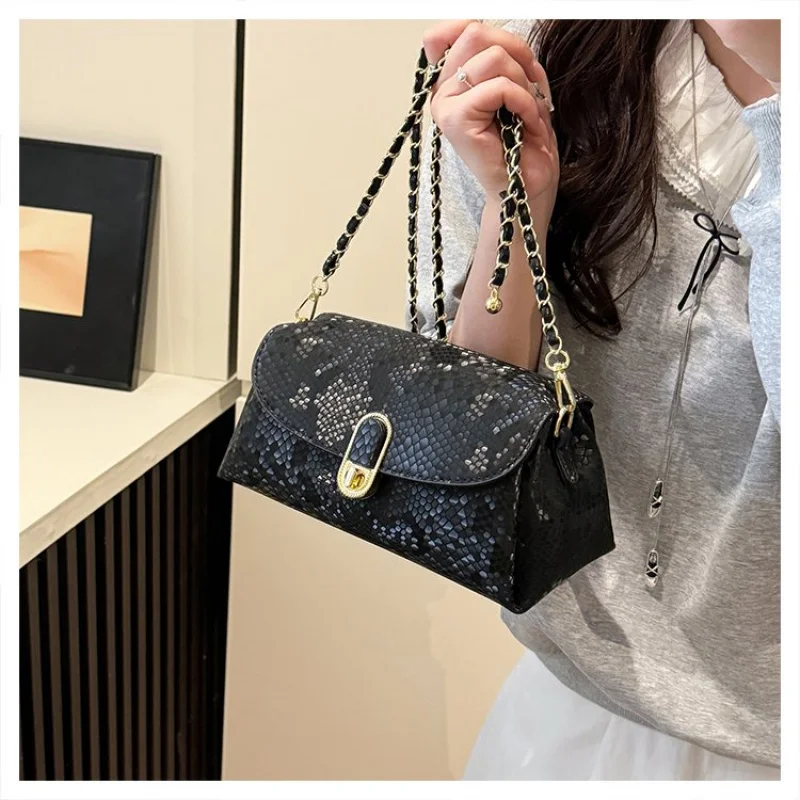 

Женская сумка-саквояж в стиле ретро с замком, маленькая сумка из искусственной кожи, винтажный дизайн, сумка для повседневного использования для вечеринок и свиданий