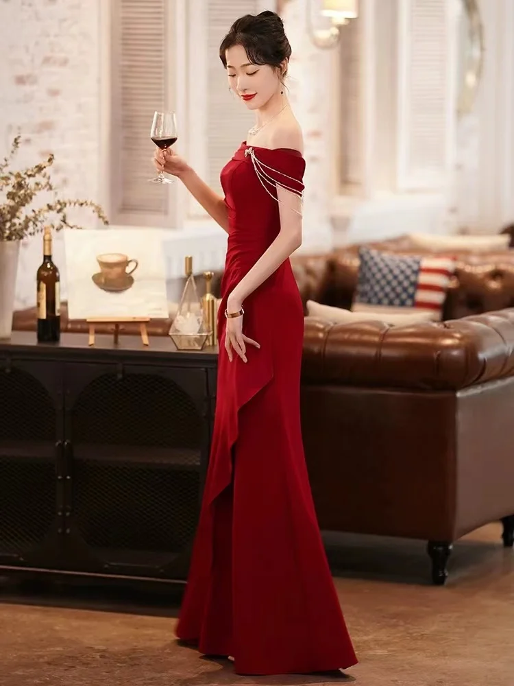 One-shoulder 71 long evening dress temperament host banquet 2024 bride toast dress red high-end texture