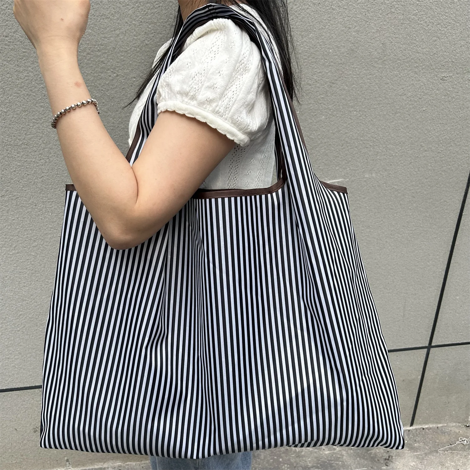 Large Capacity Foldable Shopping Bag Oxford Cloth Eco Friendly Grocery Tote Waterproof Travel Shoulder Bag Reusable Handbag
