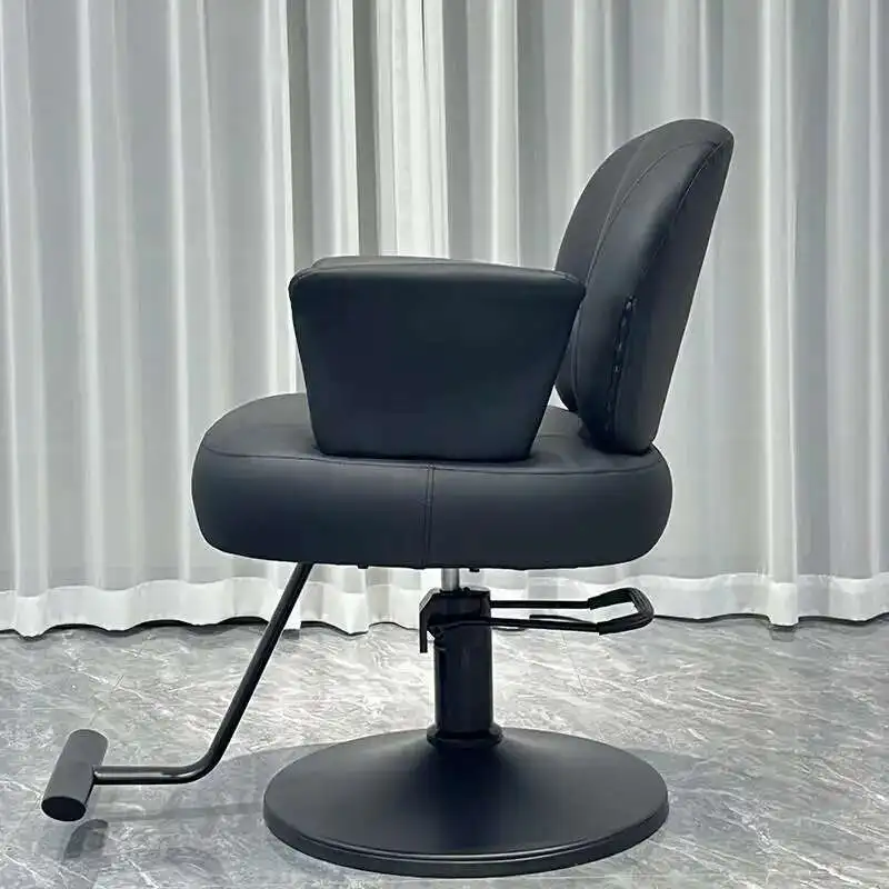 Рисунок 3 - Оборудование Парикмахерское кресло для маникюра