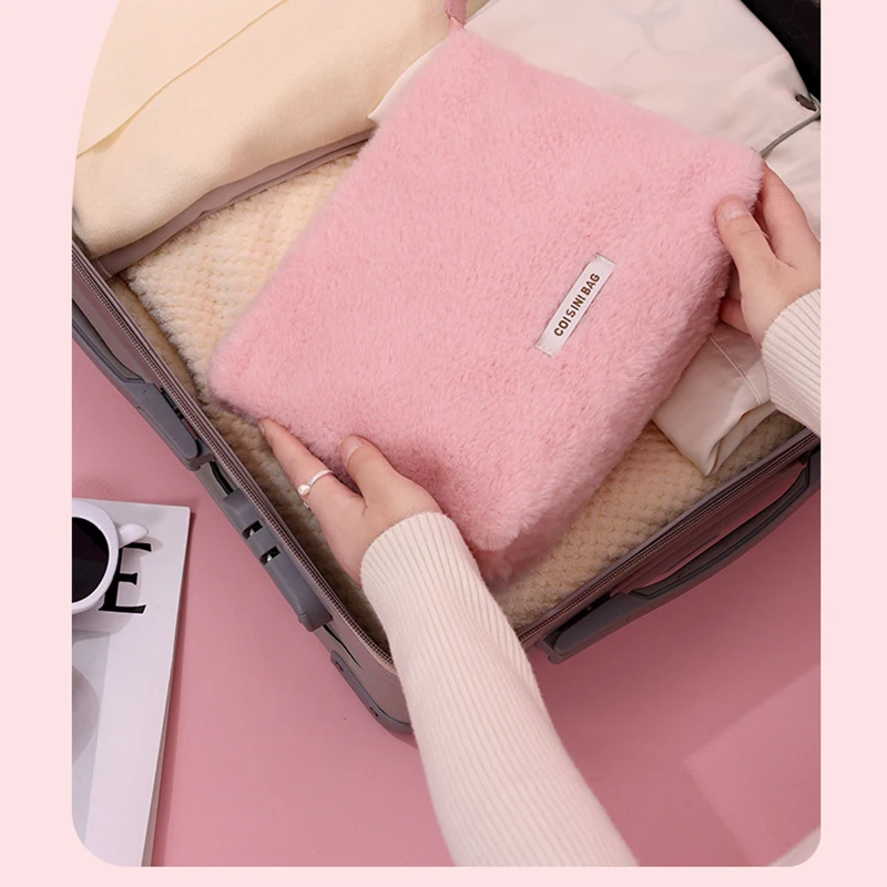 Warm Cosmetic Bag for Winter Fur Makeup Bags for Women Smooth and Soft Box for Travel Pure Colour Cute Washing Pouch with Zipper