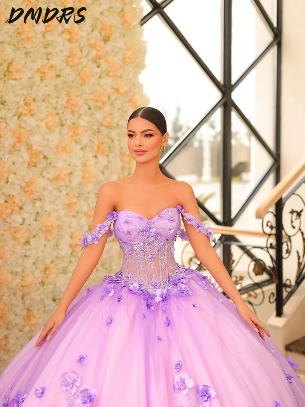 Elegancka sukienka na quinceanera z odkrytymi ramionami urocza sukienka z cekinami w kształcie kwiatu 3D romantyczna suknia wieczorowa w kwiaty 3D 16 dostosowana