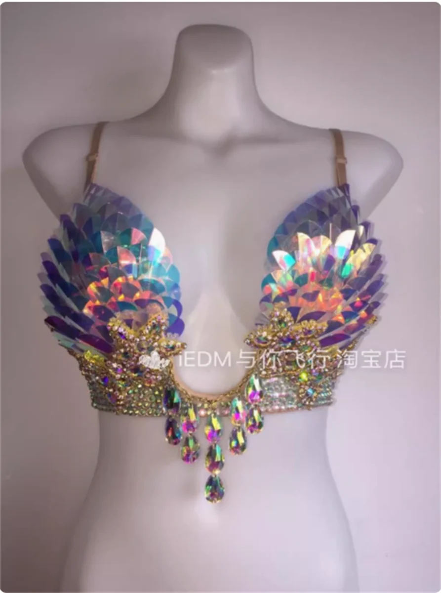 

Fish scales gather for luxurious performance attire, top mermaid bra, gorgeous electric syllable bar attire