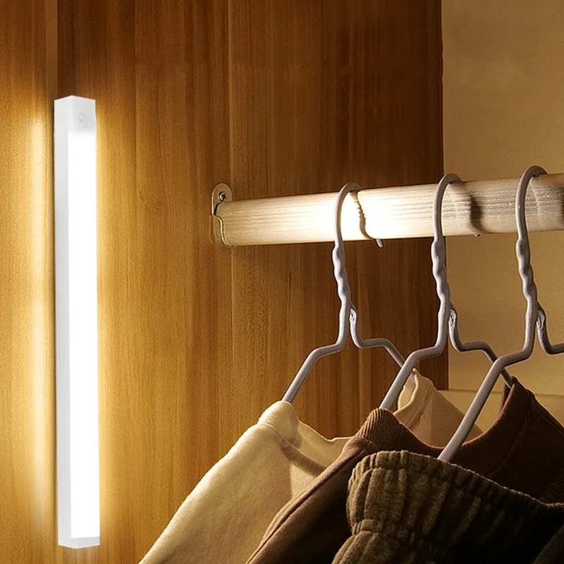 Nuova luce notturna a LED ricaricabile con sensore di movimento con porta di tipo C per la stanza dell'armadio da comodino della cucina, sotto la lampada dell'armadio con Advan