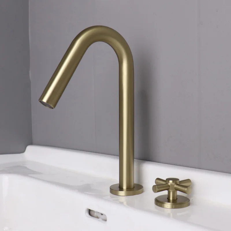 Single Holder Dual Hole Faucet Bathroom Split Brass Basin Taps Hot and Cold Splash Proof Two Piece Set Mixer Faucets