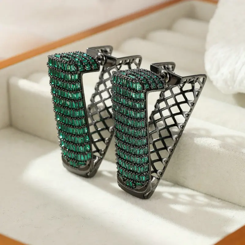 Bilincolor Fashion Green Triangle Geometric Punk Earring for Women