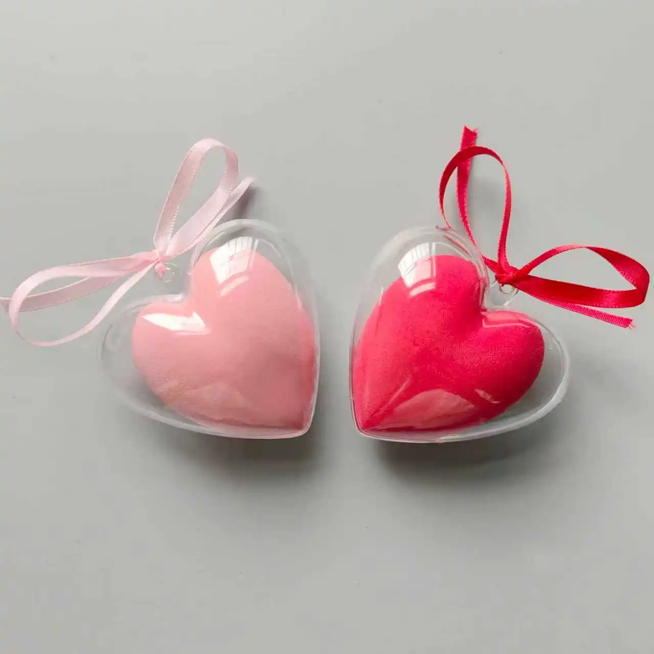 20 Pack Cute Heart Shape Beauty Sponges , Non-Absorbent Makeup Blender for Foundation, Soft Cosmetic Puff Gift Set