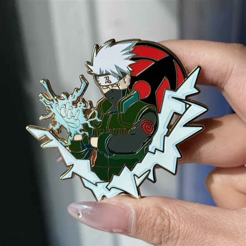 Pendentifs et badges Hatake Kakashi, broches manga japonais NARUTO pour sacs, sacs à dos, vêtements, revers, décoration de cosplay ACG