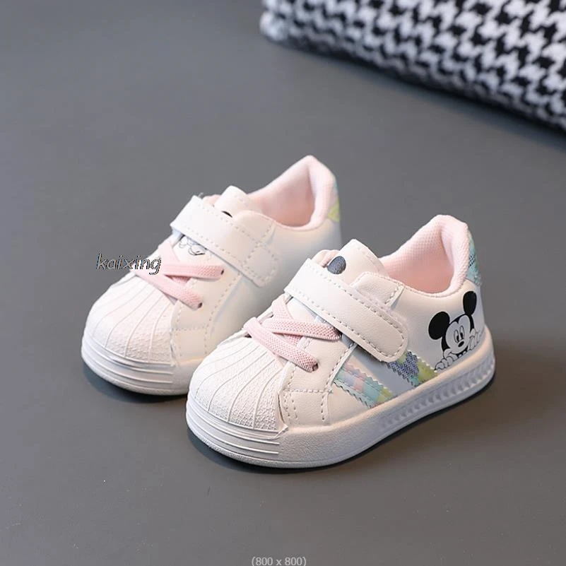 Scarpe sportive per bambini Mickey Minnie neonati scarpe da esterno morbide e traspiranti scarpe da corsa Casual per bambina scarpe da ginnastica