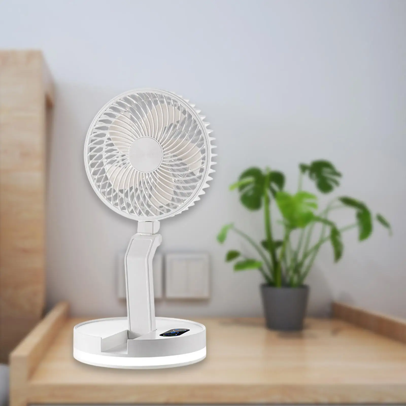 Ventilador de escritorio con 3 velocidades, aparato de refrigeración silencioso, giratorio, ajustable, pequeño, para el hogar, Camping, oficina, cocina y viaje