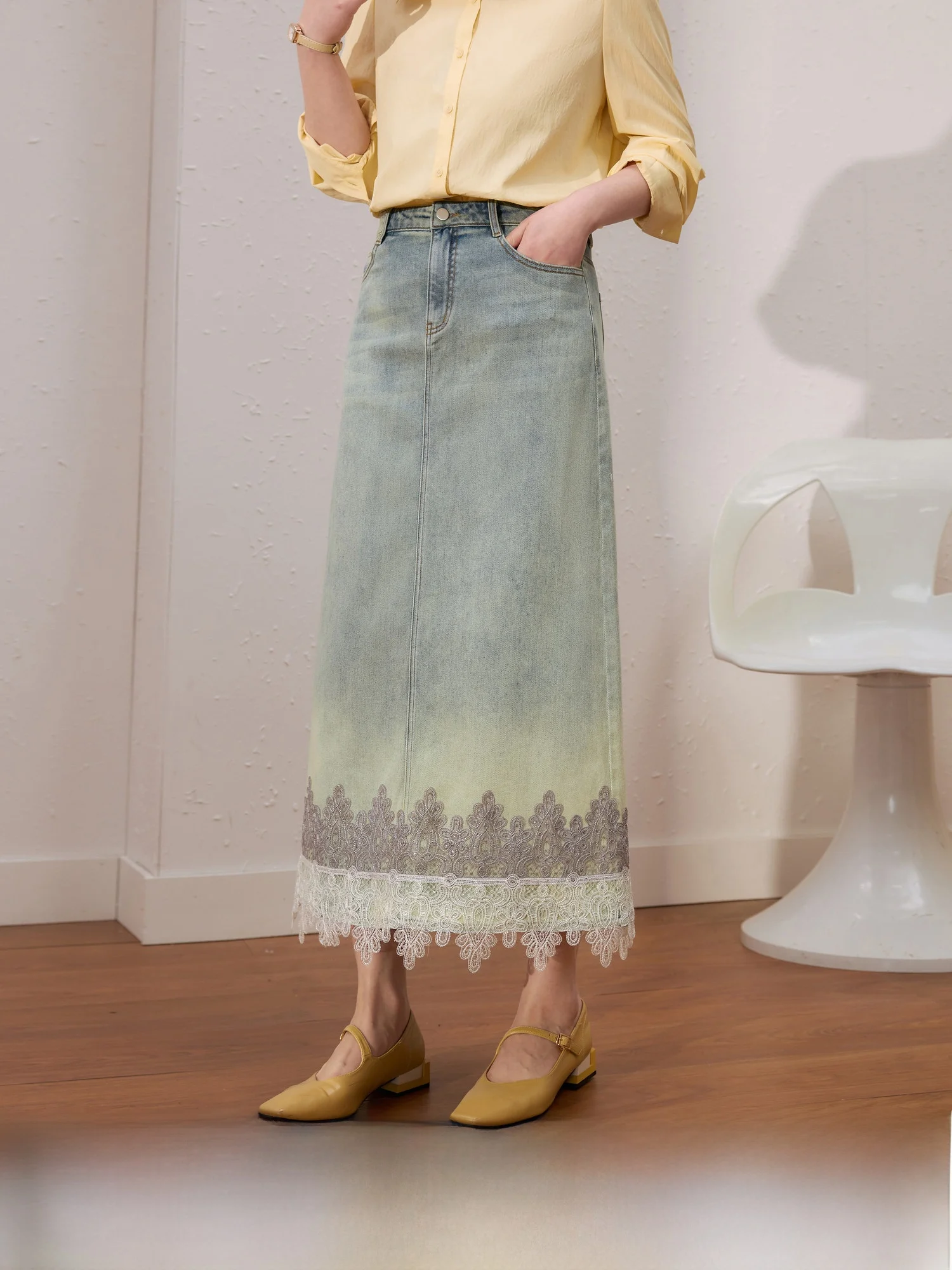 

Синяя женская юбка-джинс большого размера с градиентным цветом, свободного кроя, весенняя, утягивающая, скрывающая бедра, с кружевом, средней длины