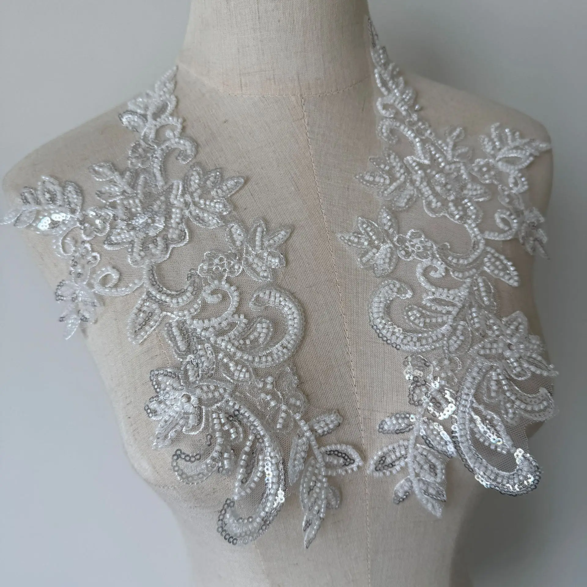 

Декоративные элементы для одежды: вышитые вручную сетчатые аппликации для платьев, рубашек и аксессуаров для пошива своими руками