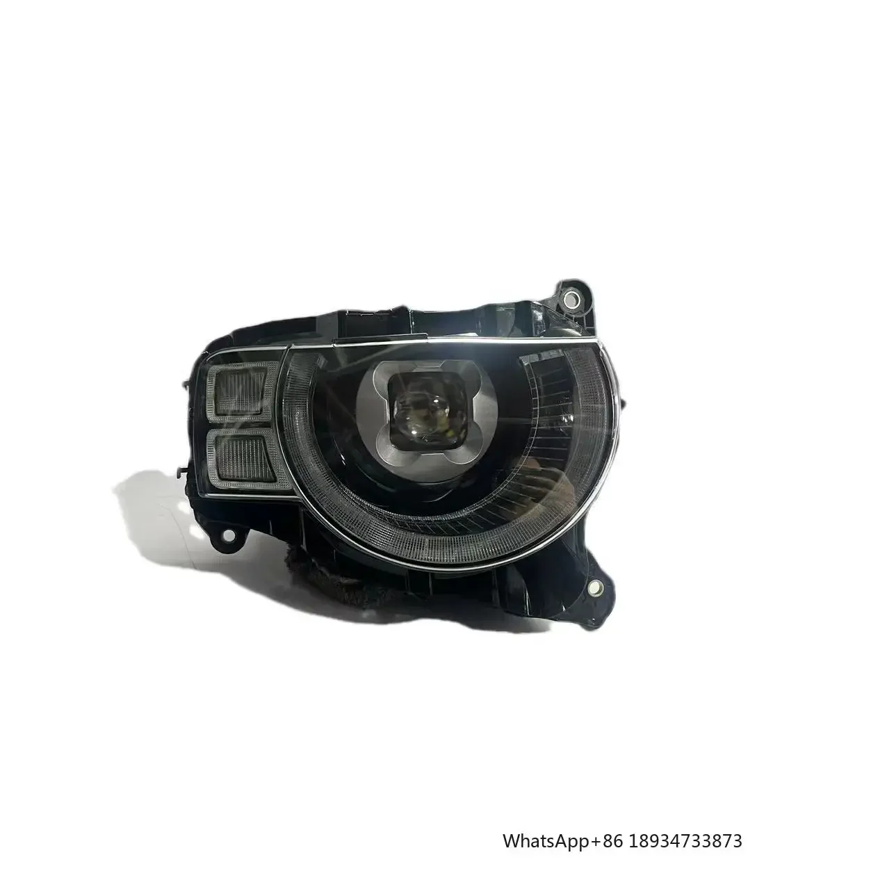 Suitable for 2020-2023 Land Rover Defender LED headlights