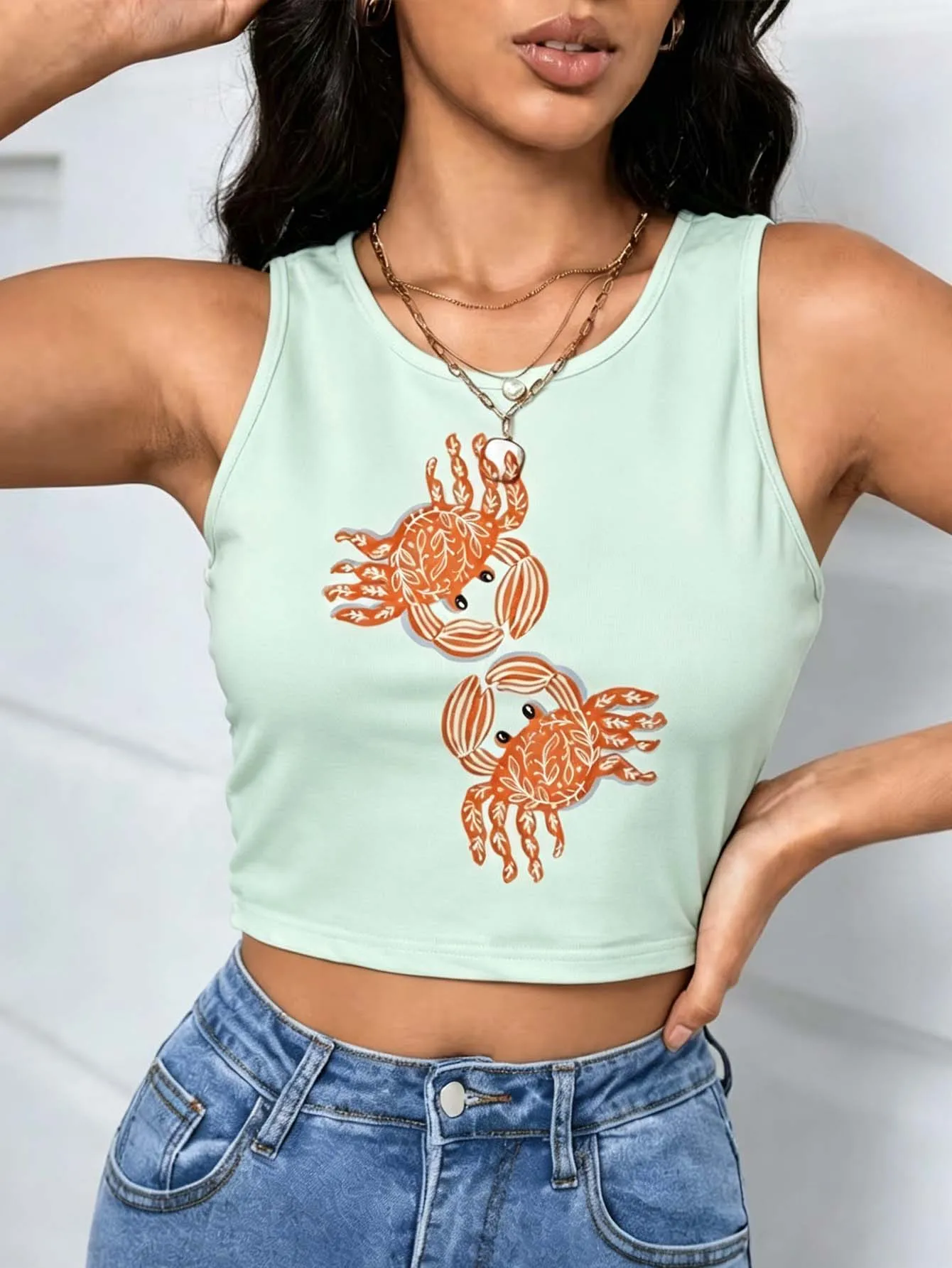 Crab-patterned sleeveless short top with beach and ocean animal-themed Y2K style, suitable for casual summer wear for outdoor oc