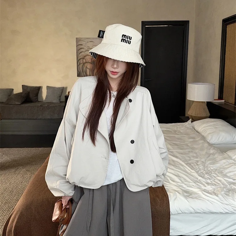 

2026 FW Women's Jacket Puffed Hem Design Unique Coat High End Baseball Jacket