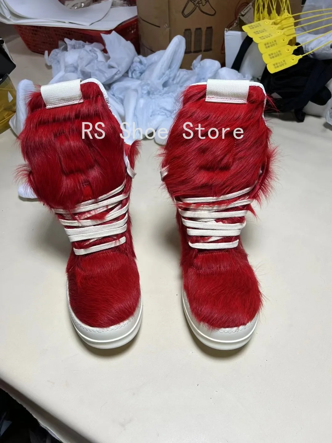 Ro الفاخرة الرجال حذاء بوت بطول الكاحل الأحمر شعر الخيل أحذية النساء حذاء رياضة شعر الحصان الأحمر عالية أعلى حذاء كاجوال سستة أحذية رياضية