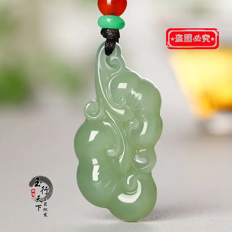 New genuine Hetian Ruyi pendant, blue and white for men and women, auspicious Ruyi pendant, pendant.