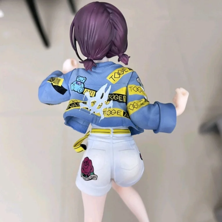 ガールズバンド Cry ニーナ・イセリ アニメ フィギュア アクションフィギュア ガールズバンド ドリーム フィギュア 20cm コ デコレーション モデル コレクション ドール おもちゃ