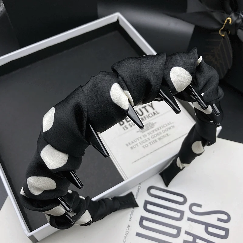 

Black polka dot face wash headband with teeth for women's new high head hair clip headband compression headband