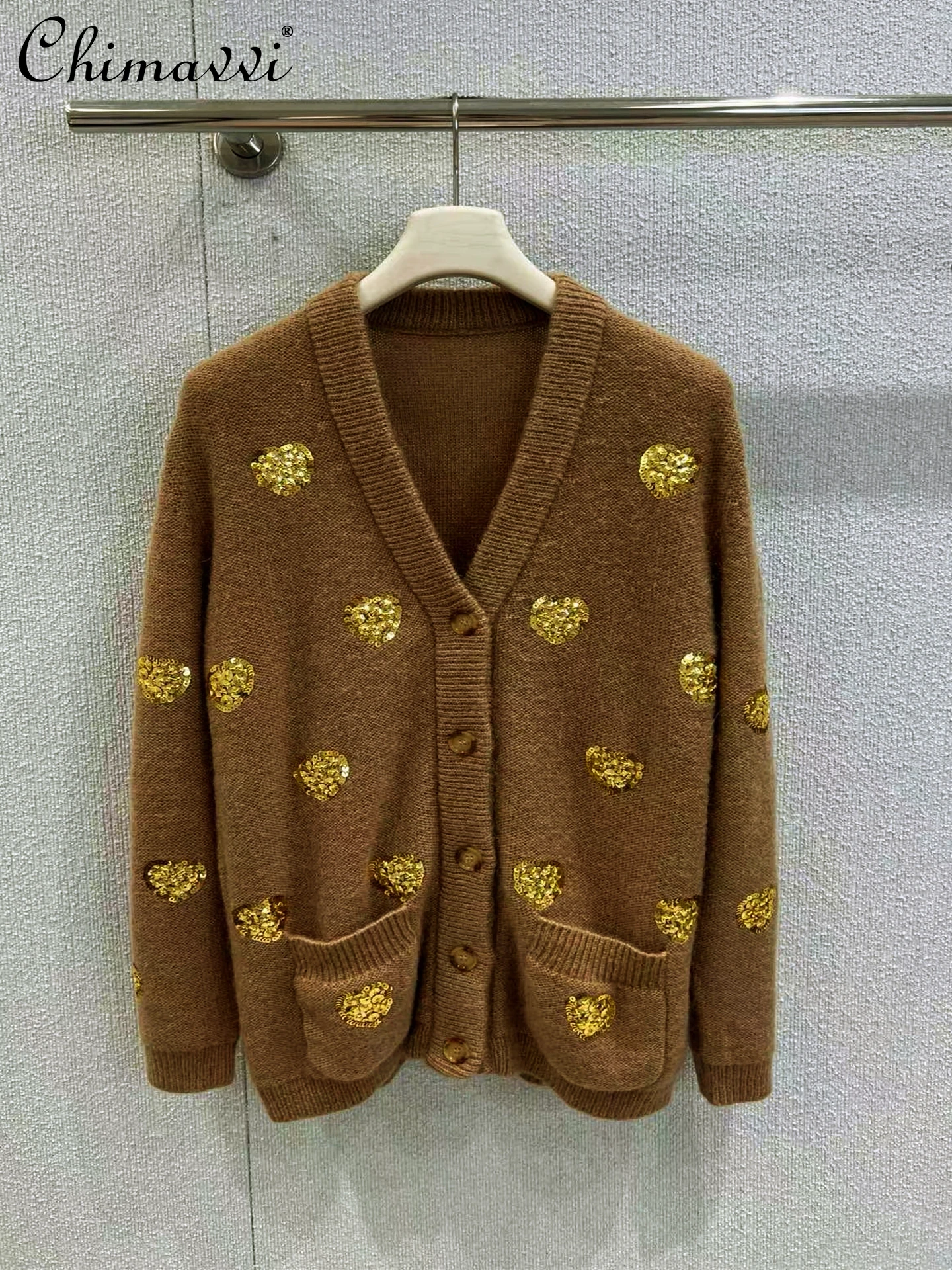 

Spring New Year Atmosphere Heart-shaped Sequin Embroidery Sweater Fashion Heavy Christmas V-neck Loose Women Knitted Cardigan