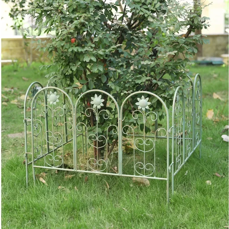 European Style Iron Fence Outdoor Plant Barrier Aged Craft Partition Fence, Modular Trellis for Climbing Vines, Garden Separator