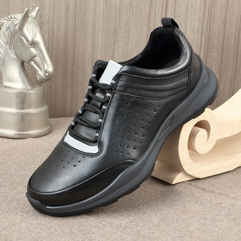 Summer New Genuine Leather Casual Shoes for Men Breathable Sneakers Round Toe Hollowed Men Designer Work Shoes Black M7028